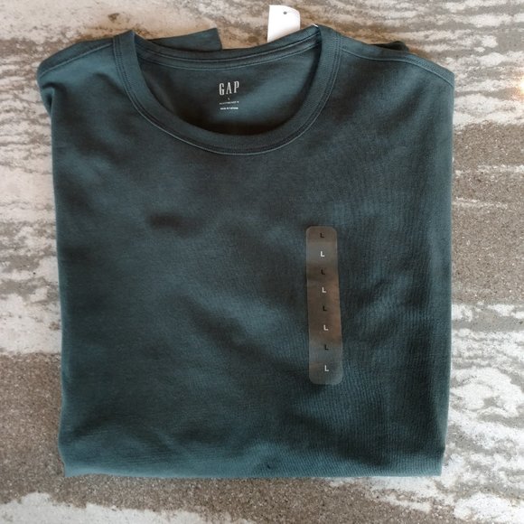 GAP Other - Gap Green Heavy Weight T-shirt NWT